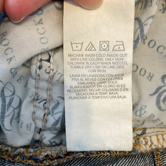 Rock & Republic Womens Size 10 M Distressed Jeans Stretch Straight Leg Faded - Picture 7 of 12